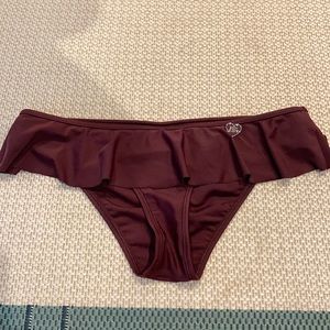 Body glove ruffled swim bottoms
